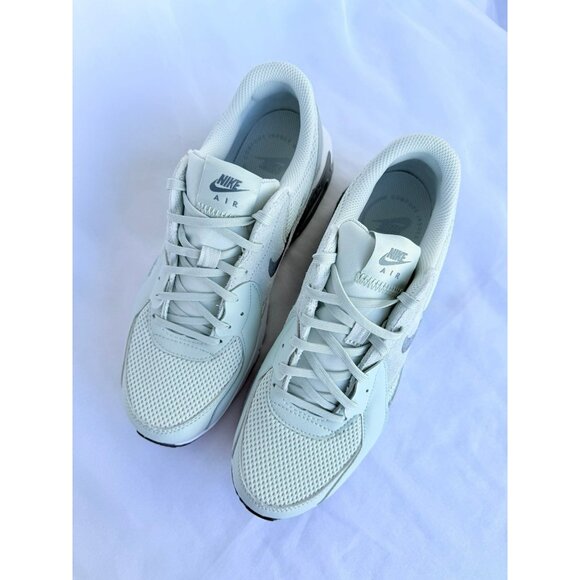 * 10 WOMEN'S NIKE AIR MAX EXCEE LIGHT GRAY DC5432-012 SPORTSWEAR - Picture 4 of 9